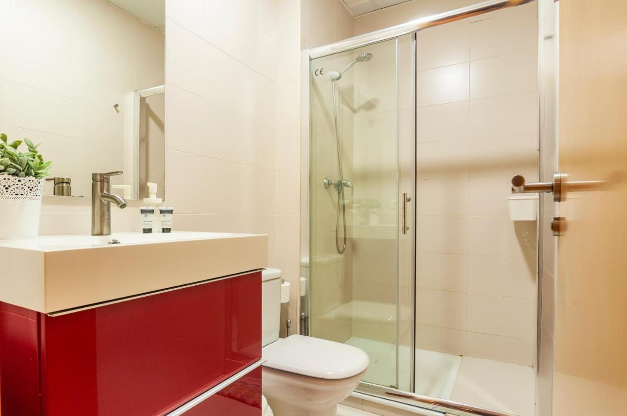 Bhost - Apartamento Victoria Малага Экстерьер фото