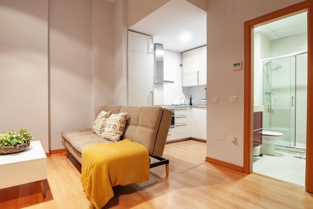 Bhost - Apartamento Victoria Малага Экстерьер фото